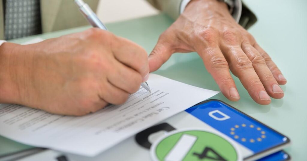 como saber quien es el propietario de un vehículo